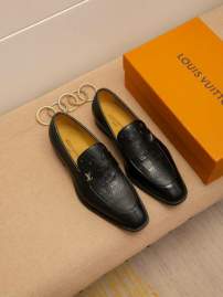 Picture of Louis Vuitton Shoes _SKULVsz38-44068713726